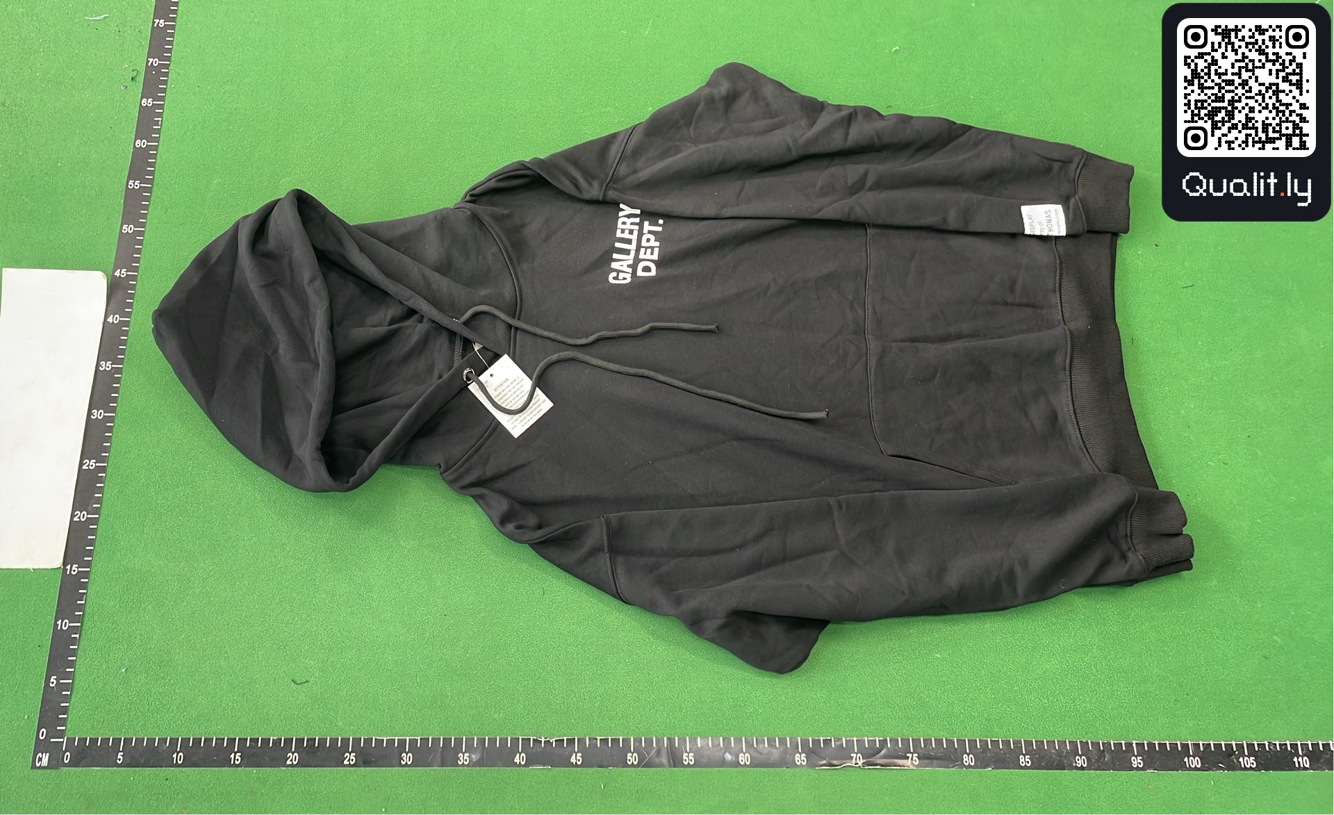 Hoodie — QC-Foto 2 von 38