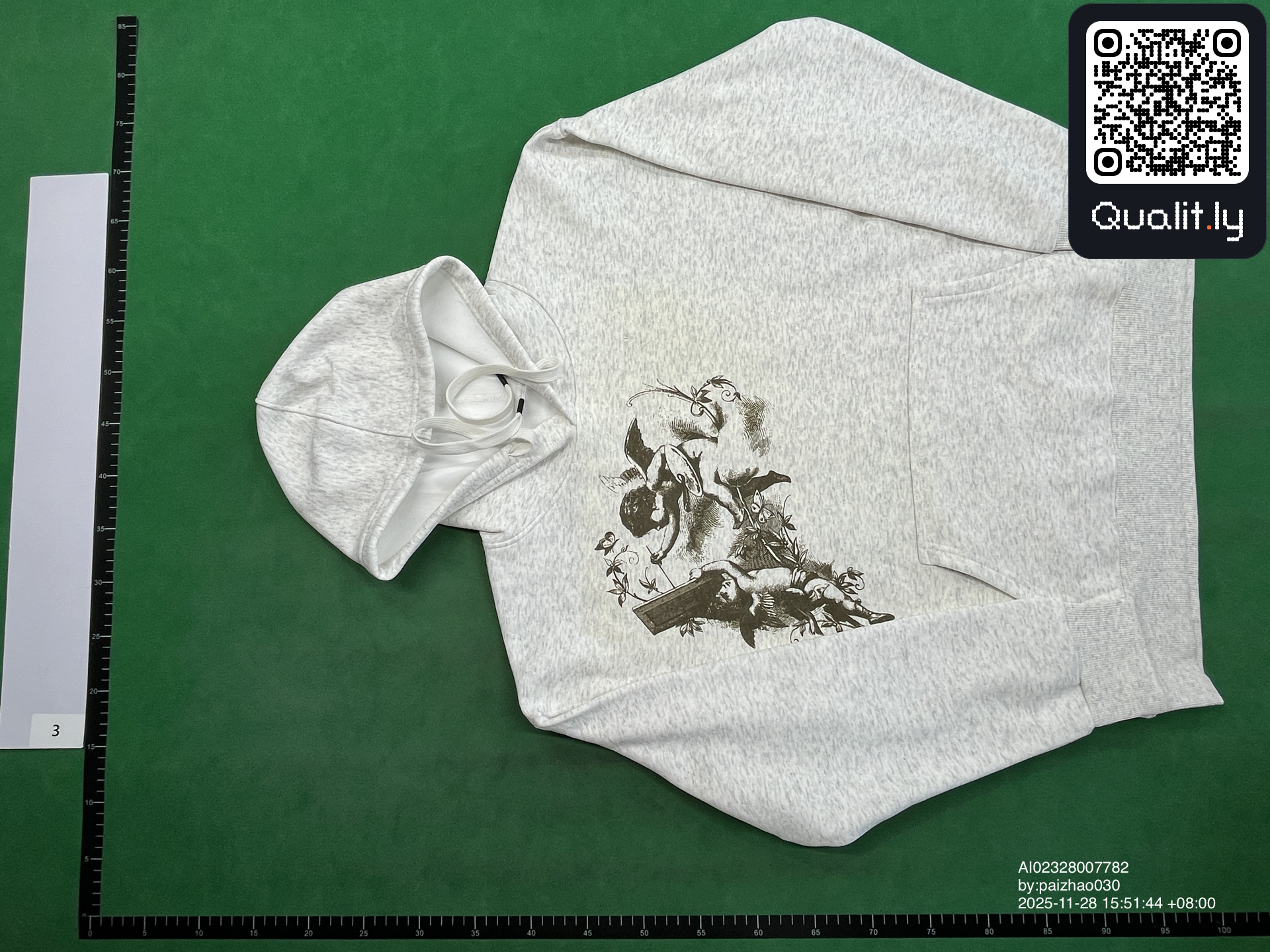 Sudadera — foto QC 3 de 4