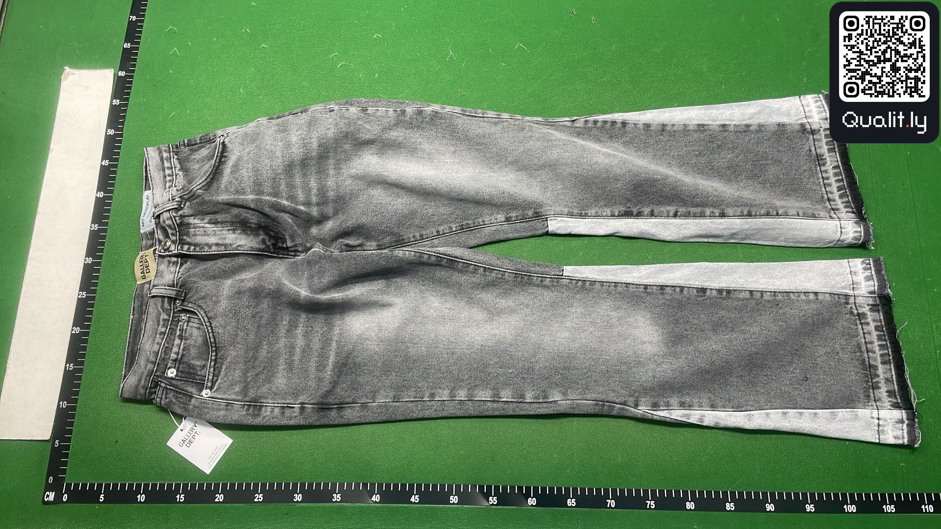 Jeans QC photo 2 of 4