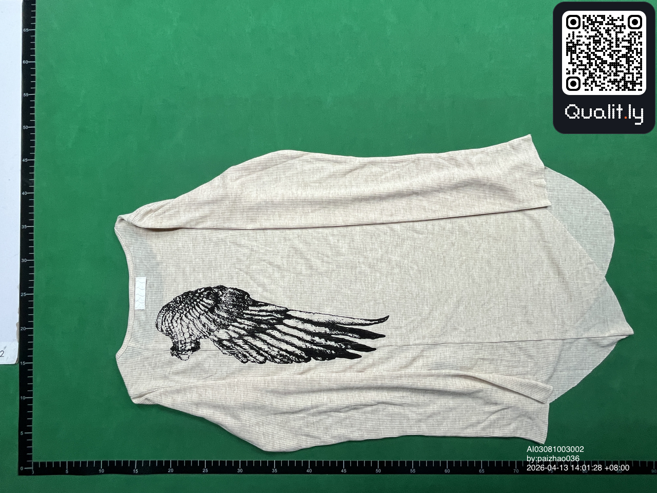 T-shirt — photo QC 2 sur 4