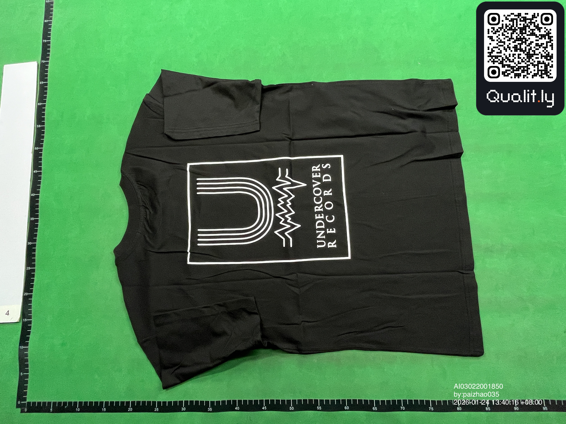 T-shirt — photo QC 2 sur 12