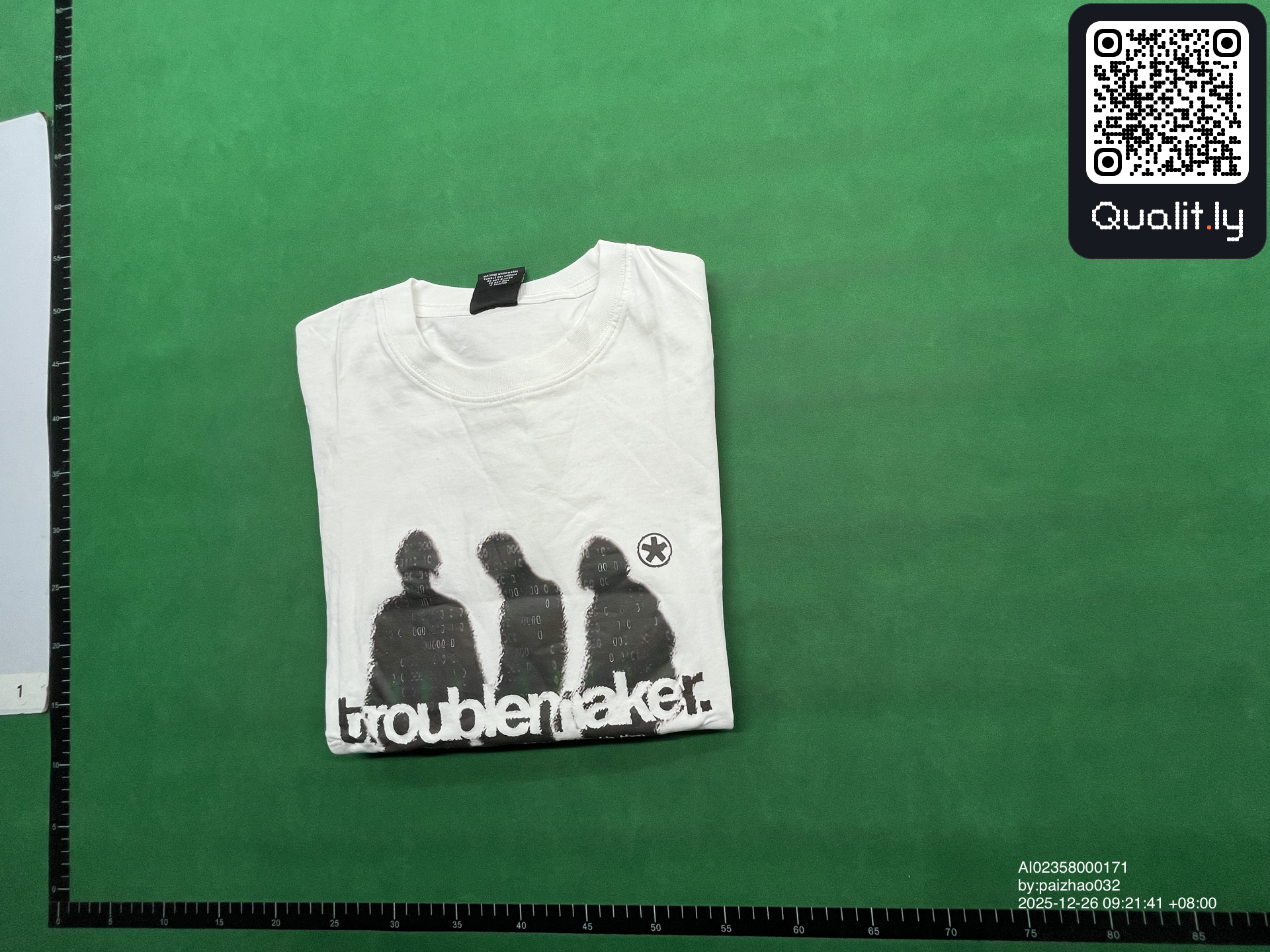 T-shirt — QC-foto 1 av 54