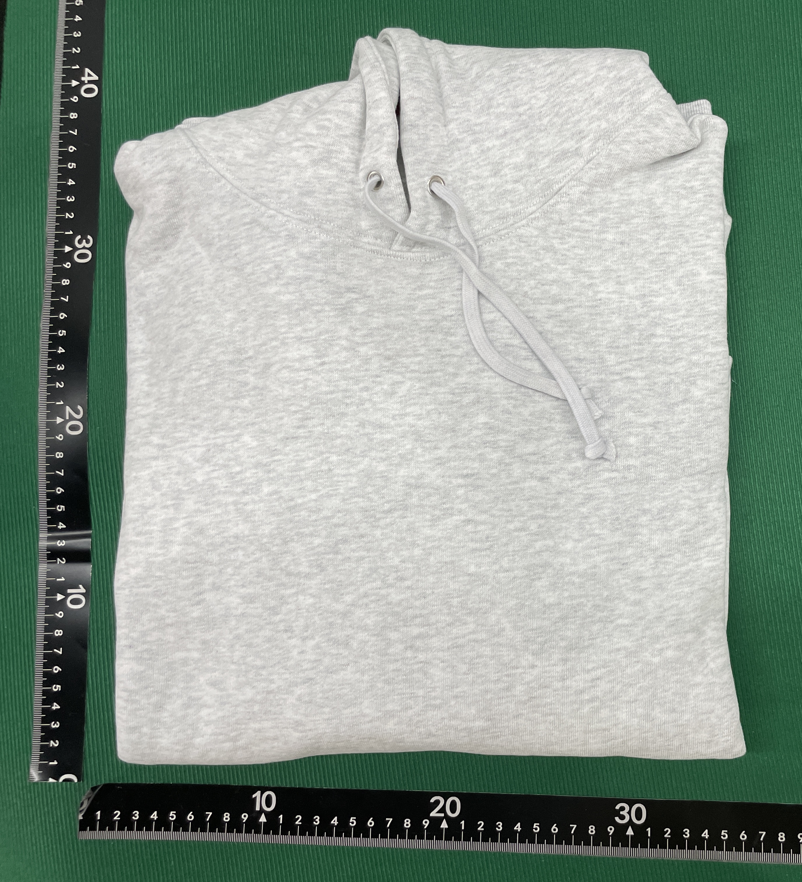 Sweat — photo QC 1 sur 36