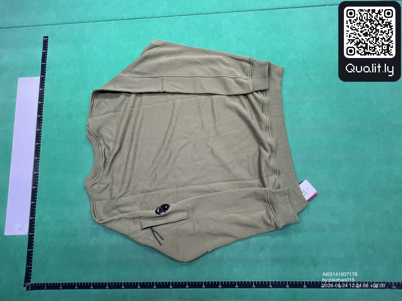 卫衣 QC 照片 2 / 12