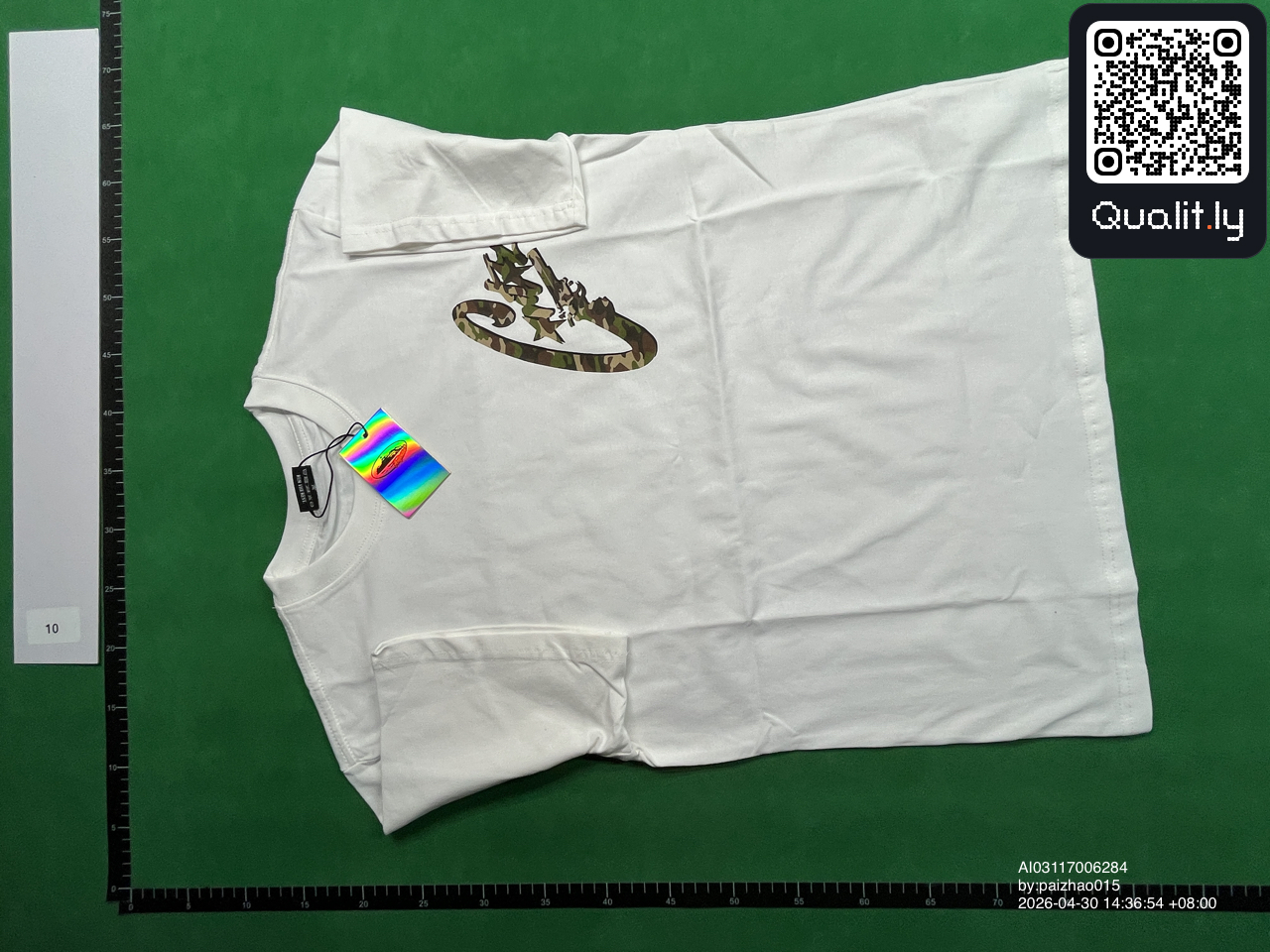 T-Shirt — QC-Foto 3 von 34