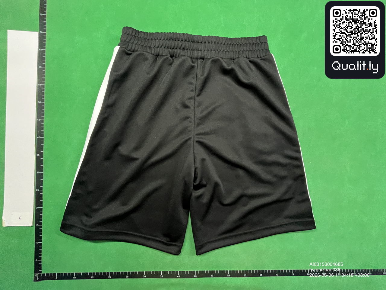Korte broek — QC-foto 2 van 72