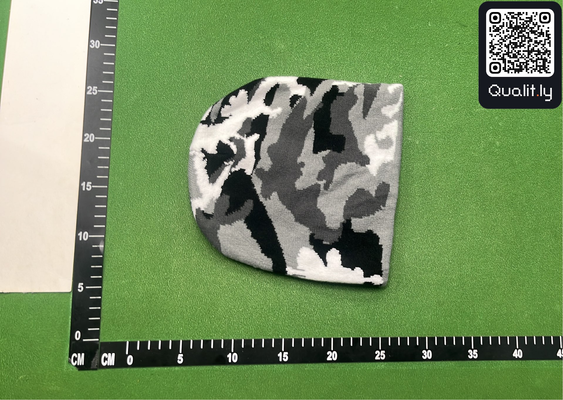 Bonnet — photo QC 3 sur 12