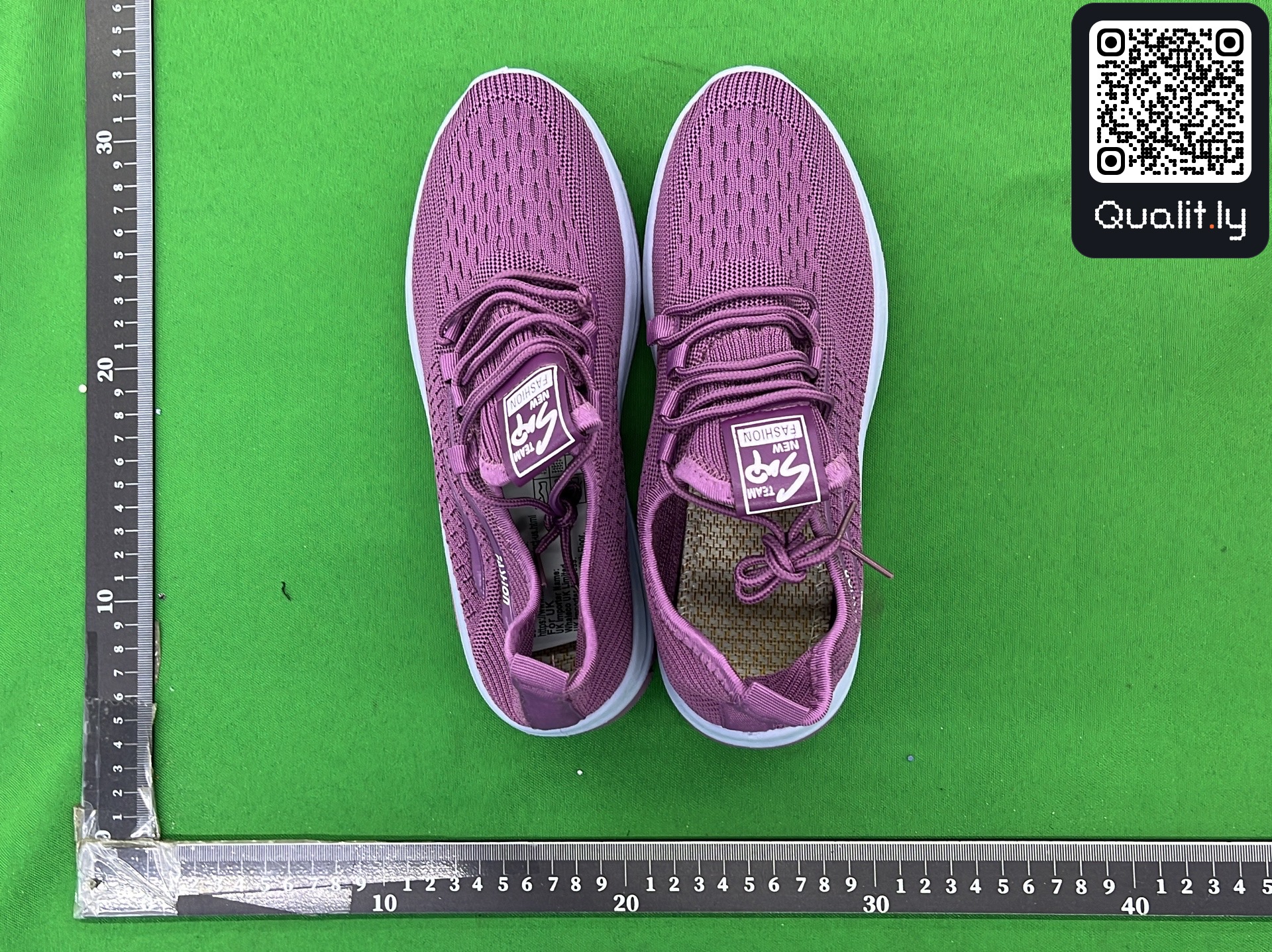 Sneakersy — zdjęcie QC 2 z 6
