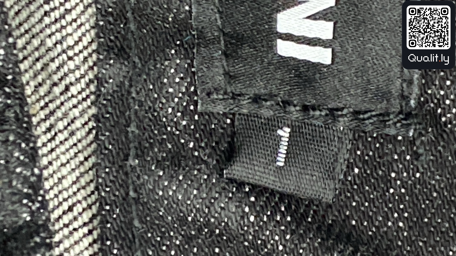 Jeans — QC-Foto 1 von 18