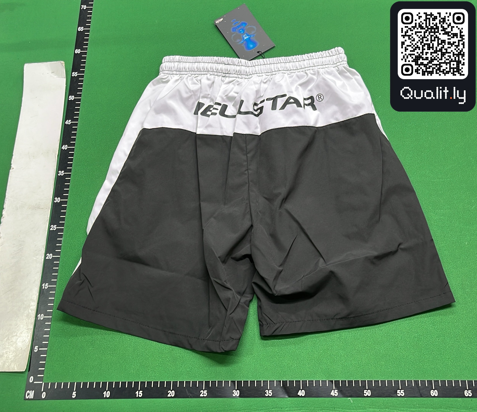 Shorts QC photo 3 of 4