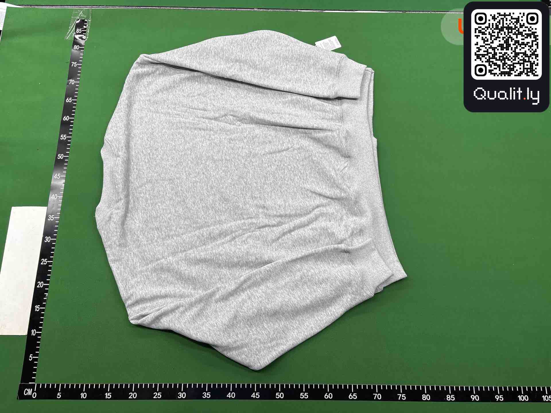 Bluza — zdjęcie QC 3 z 4