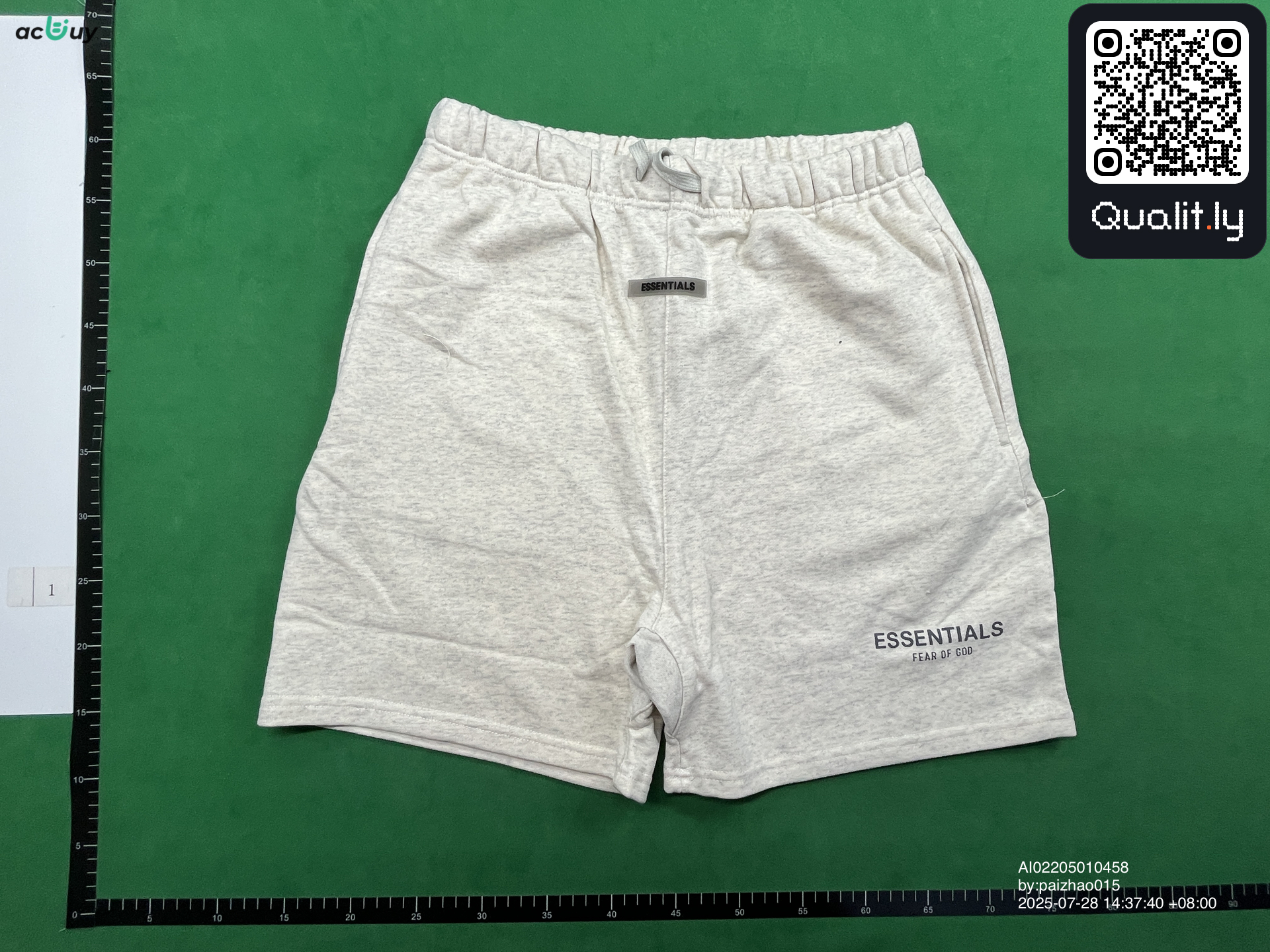 Shorts — QC-foto 3 av 8