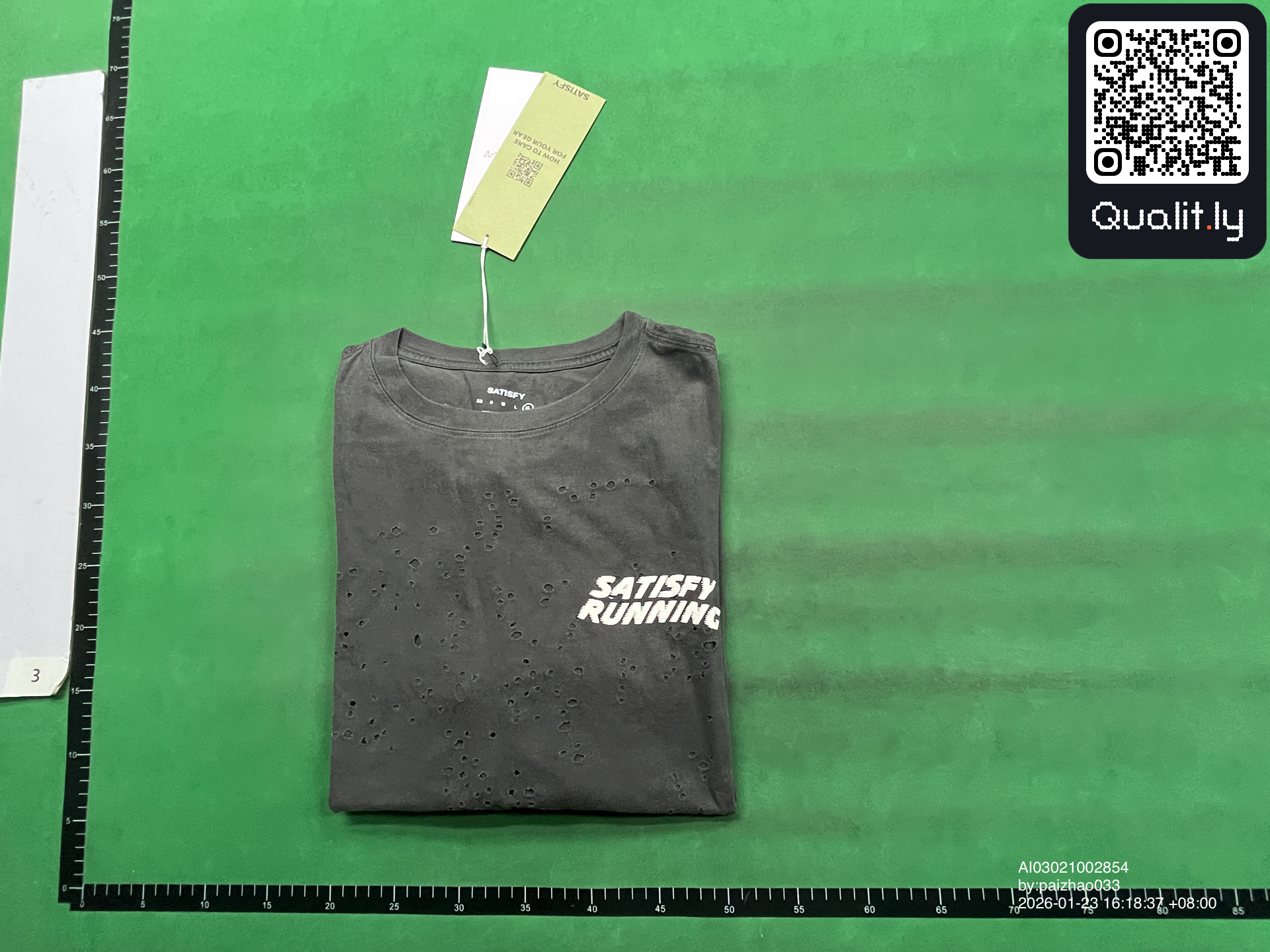 T-shirt — QC-foto 1 av 4
