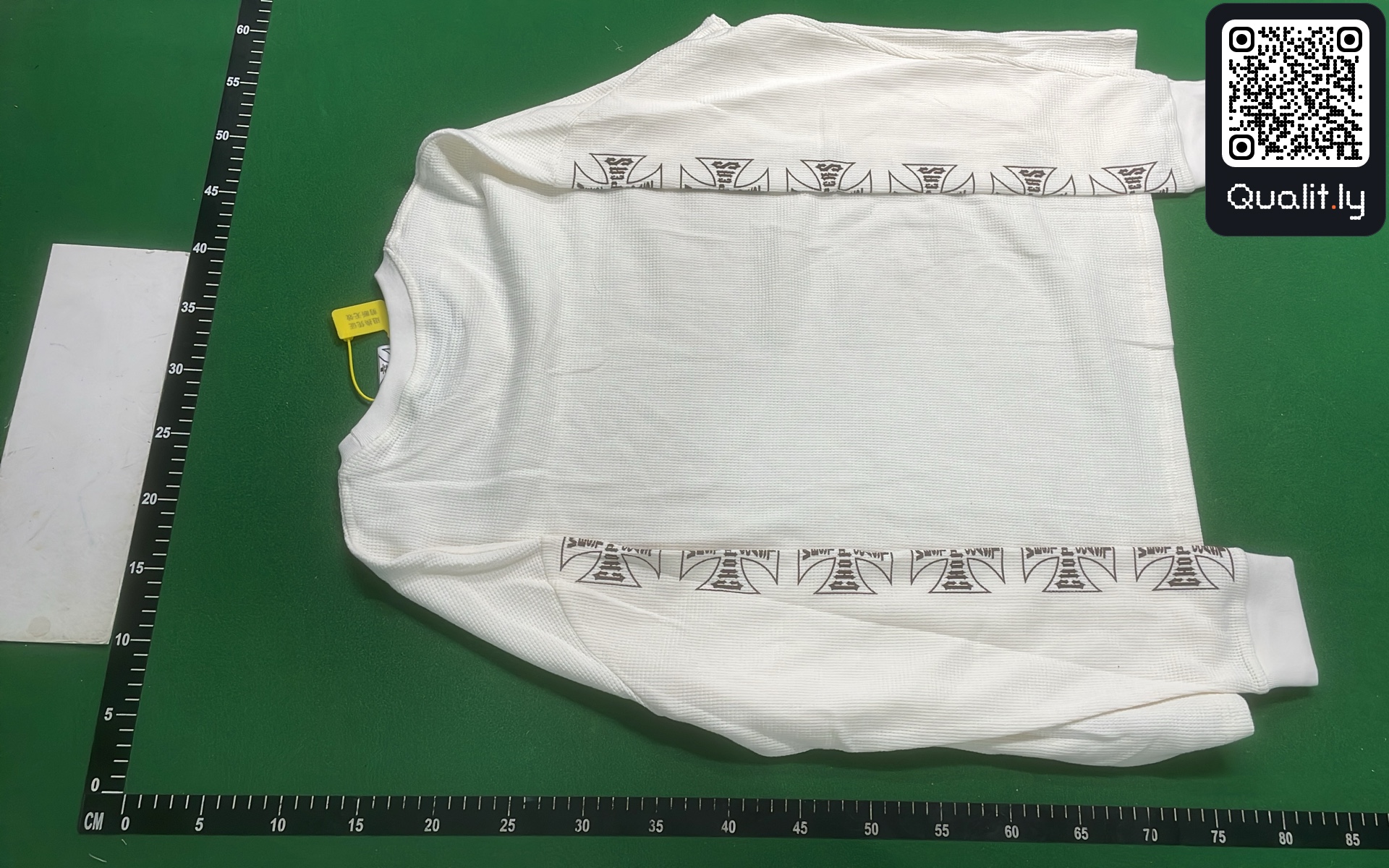 T恤 QC 照片 3 / 8