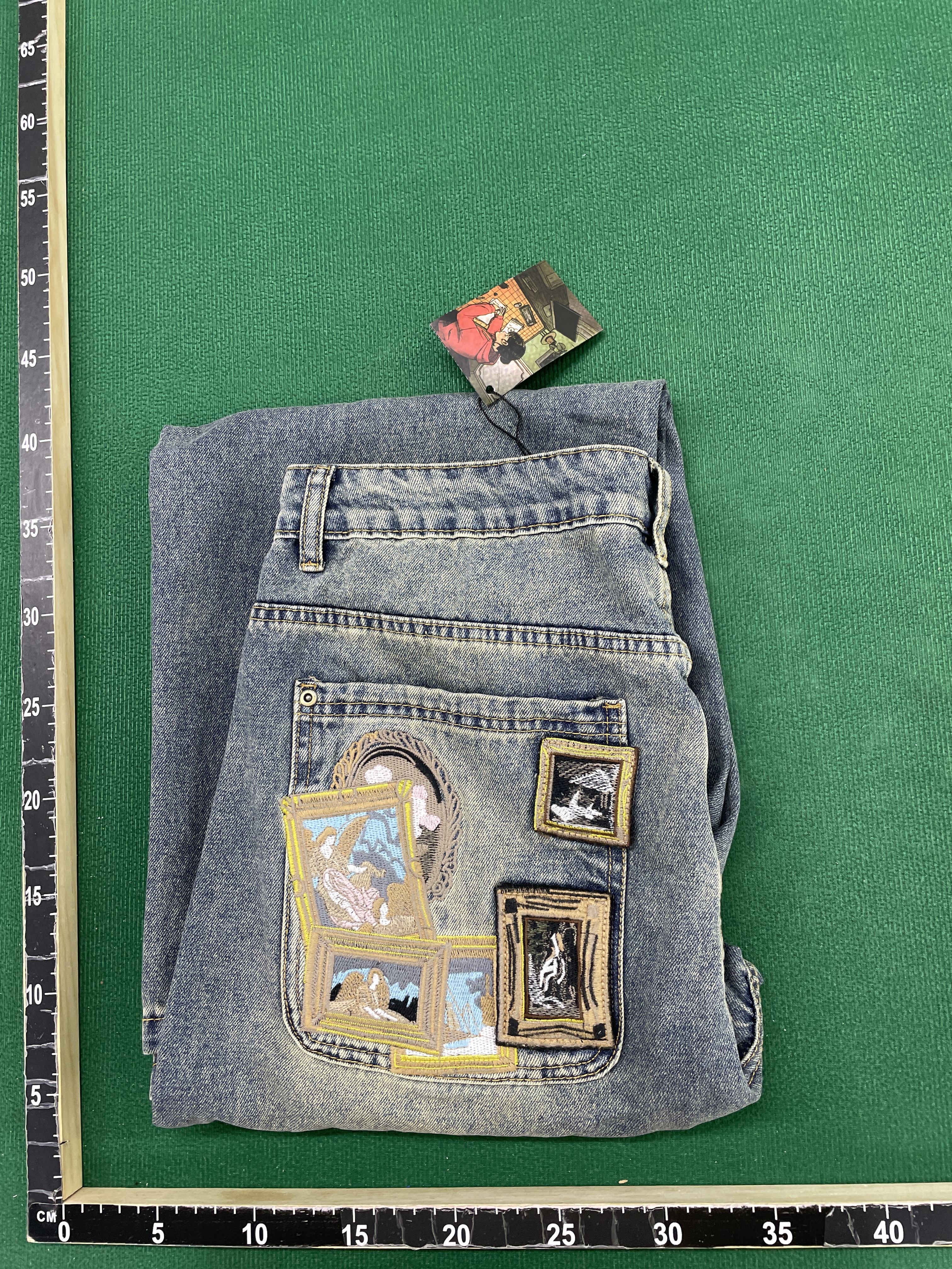 Jeans QC photo 1 of 46