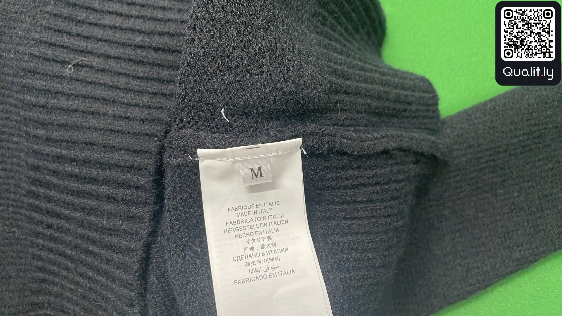 Maglione — foto QC 1 di 4