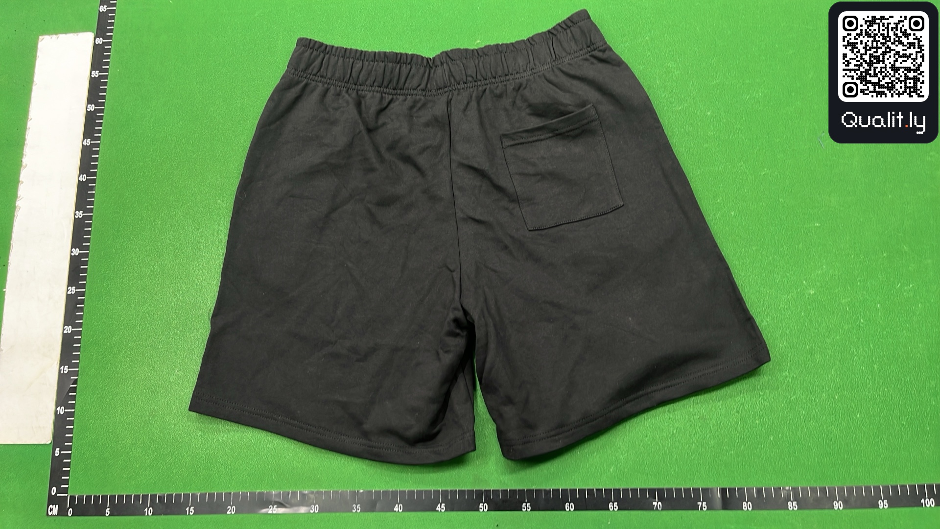 Shorts — QC-foto 3 av 30