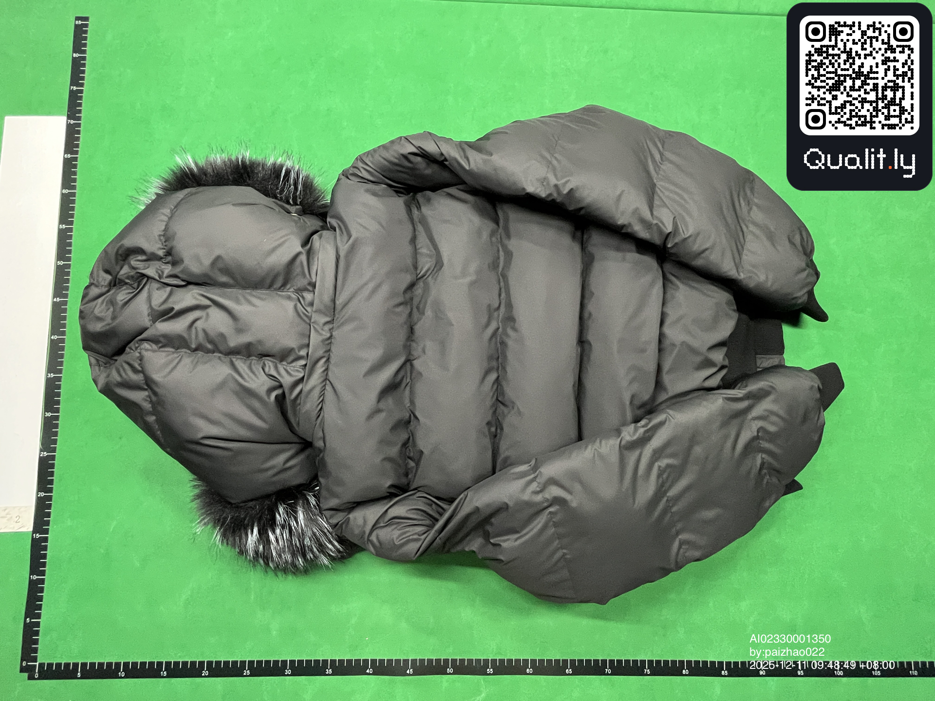 夹克 QC 照片 2 / 22