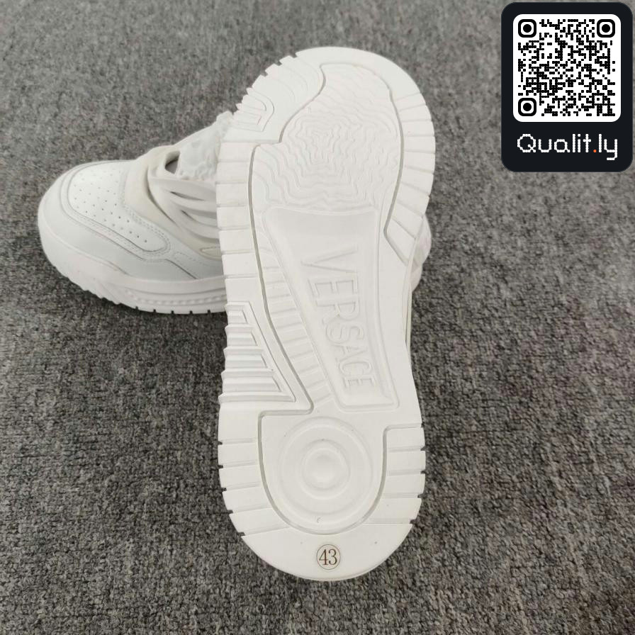 Sneakers — QC-foto 1 av 20