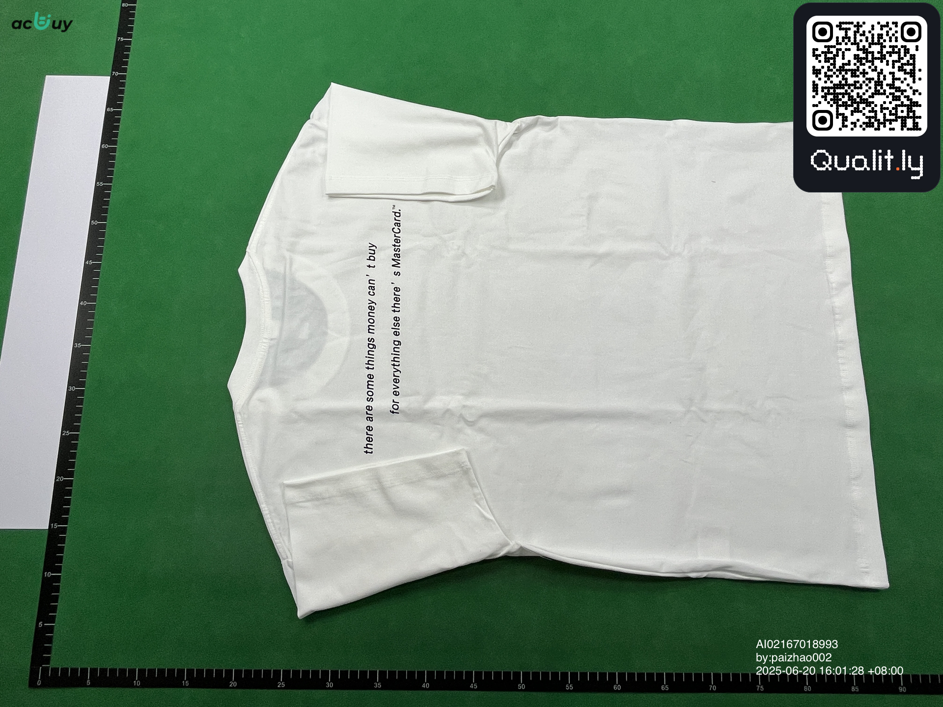 T-shirt — photo QC 2 sur 8