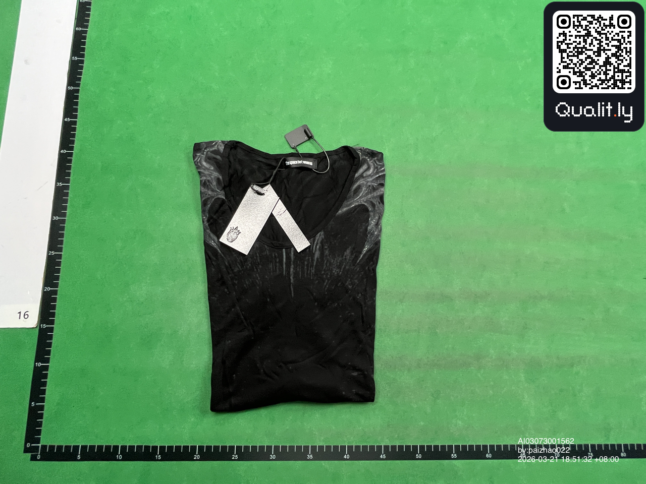 T-shirt QC photo 1 of 8