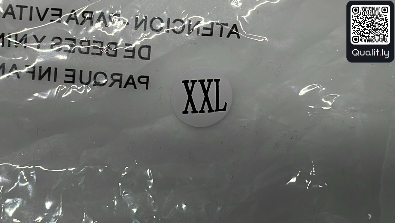 Sweatshirt QC photo 1 of 5