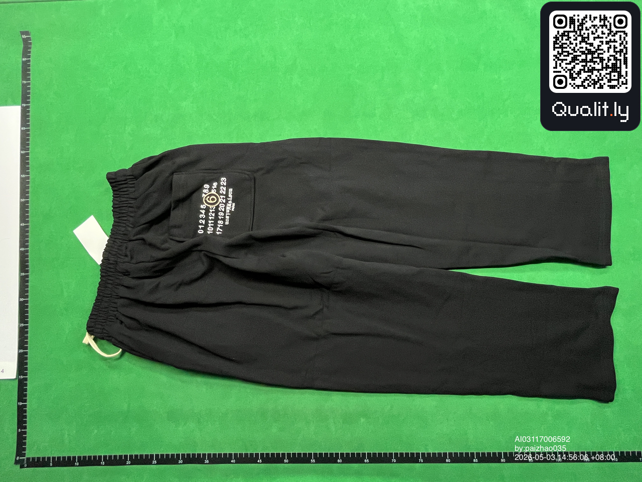 Bluza z kapturem — zdjęcie QC 2 z 86