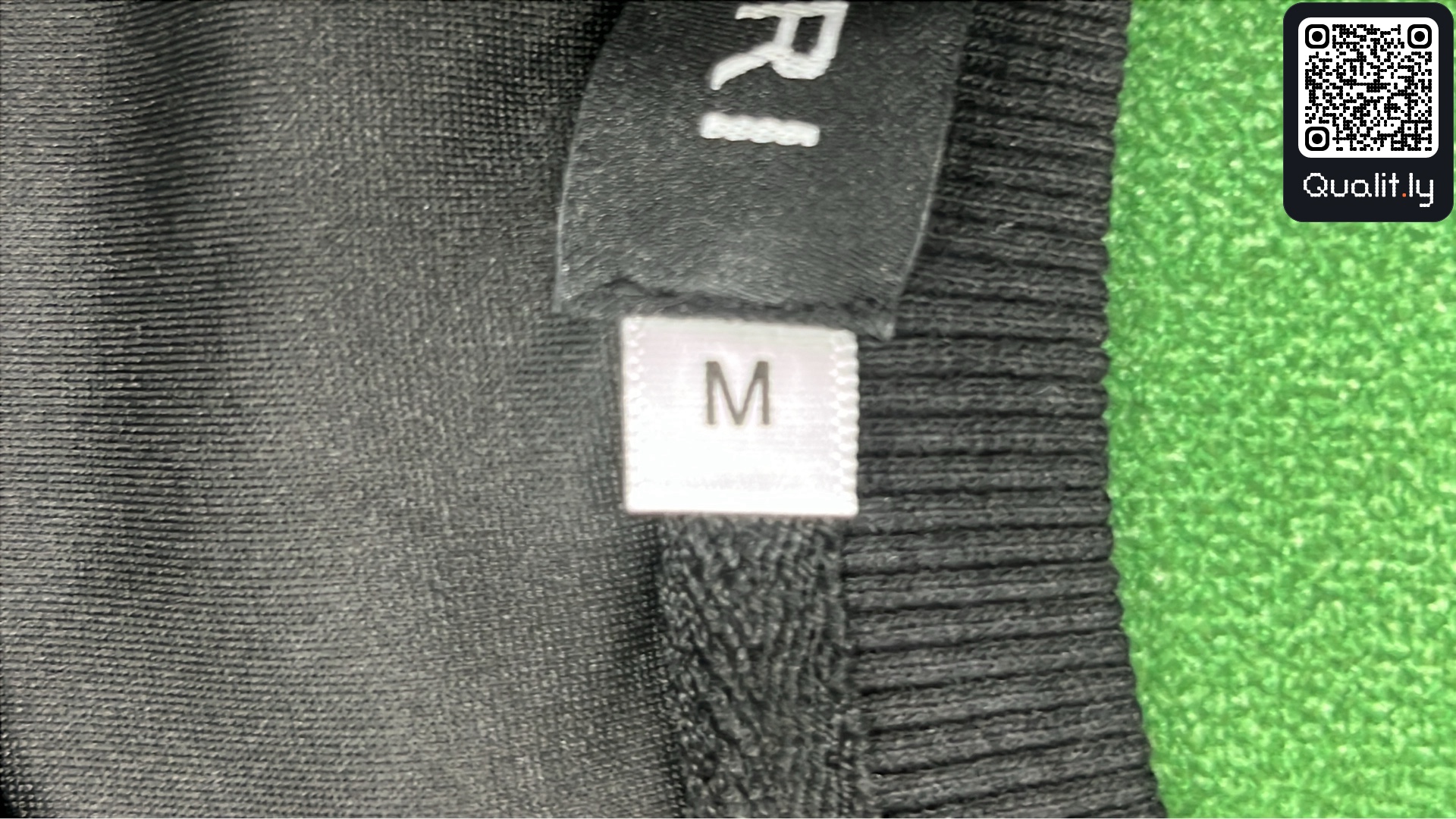 Hoodie — QC-foto 1 av 8
