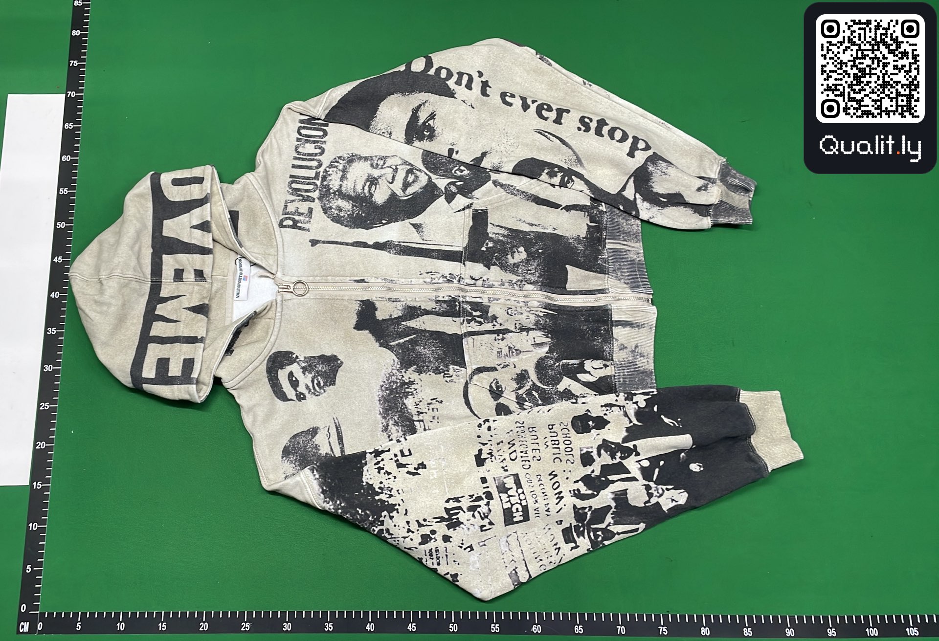 Hoodie — QC-foto 2 av 4