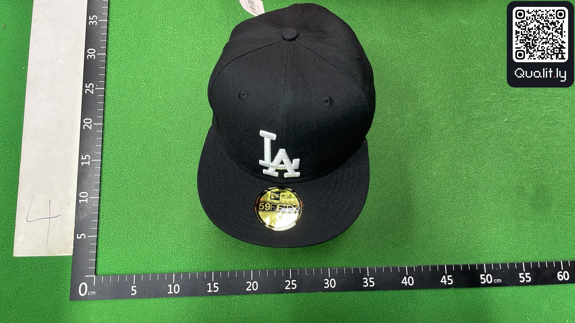 Cap QC photo 2 of 79