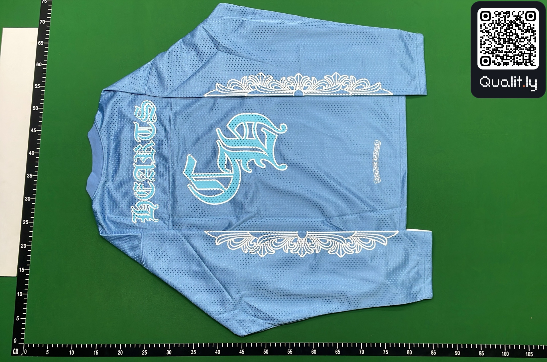 T-shirt QC photo 3 of 254