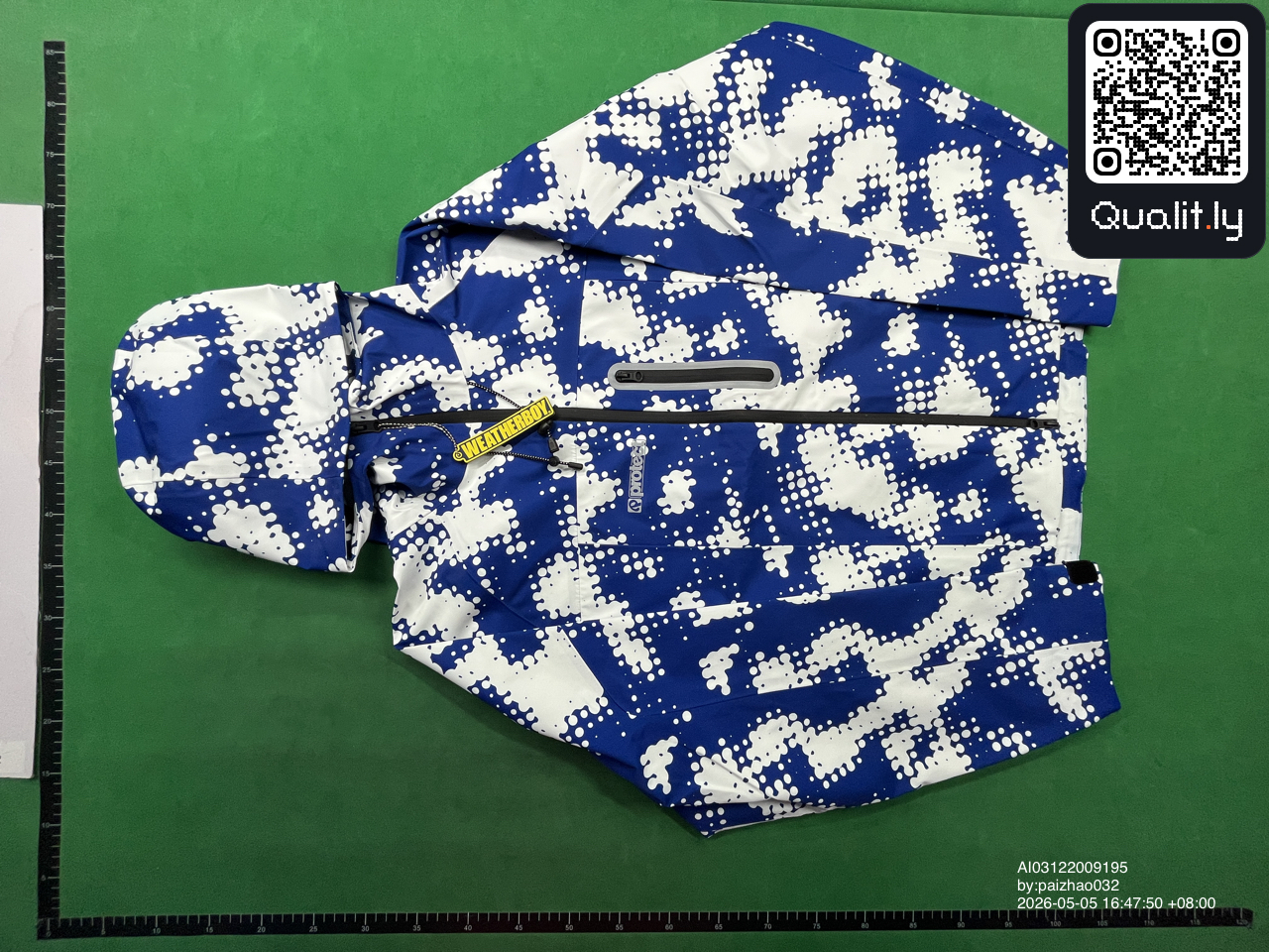 Jacket QC photo 3 of 8