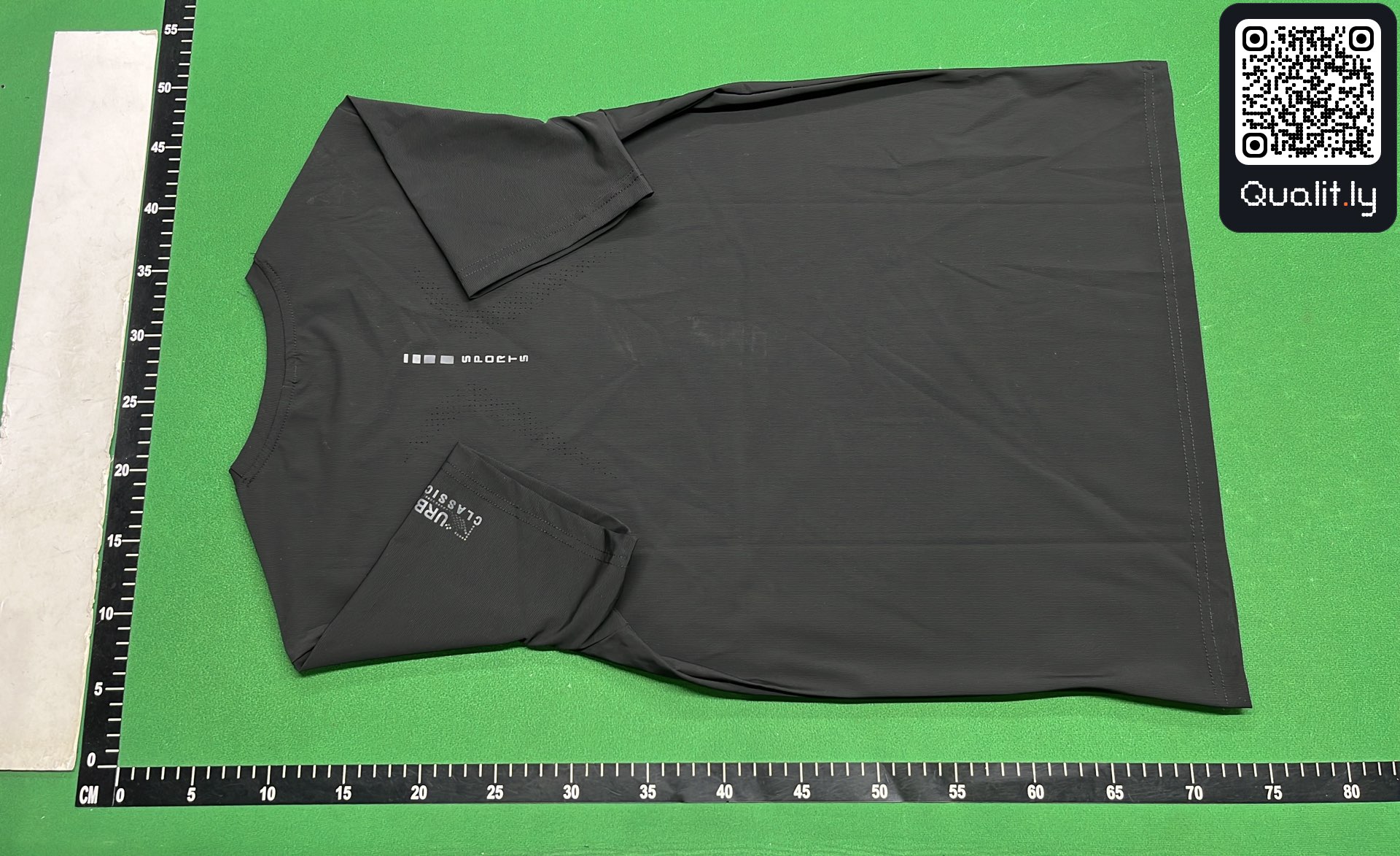 T-shirt — QC-foto 3 av 4