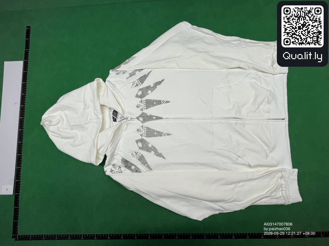 Sudadera con capucha — foto QC 2 de 18