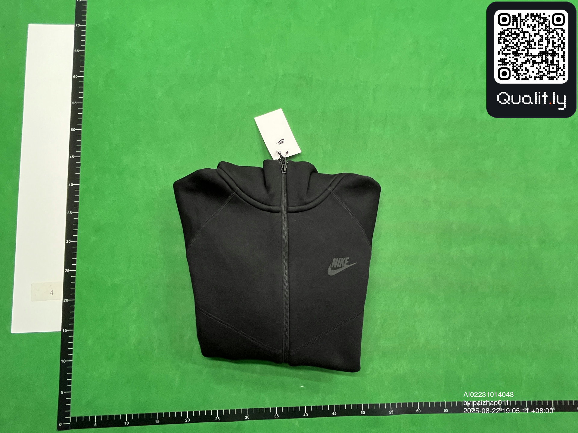 Chaqueta — foto QC 1 de 4