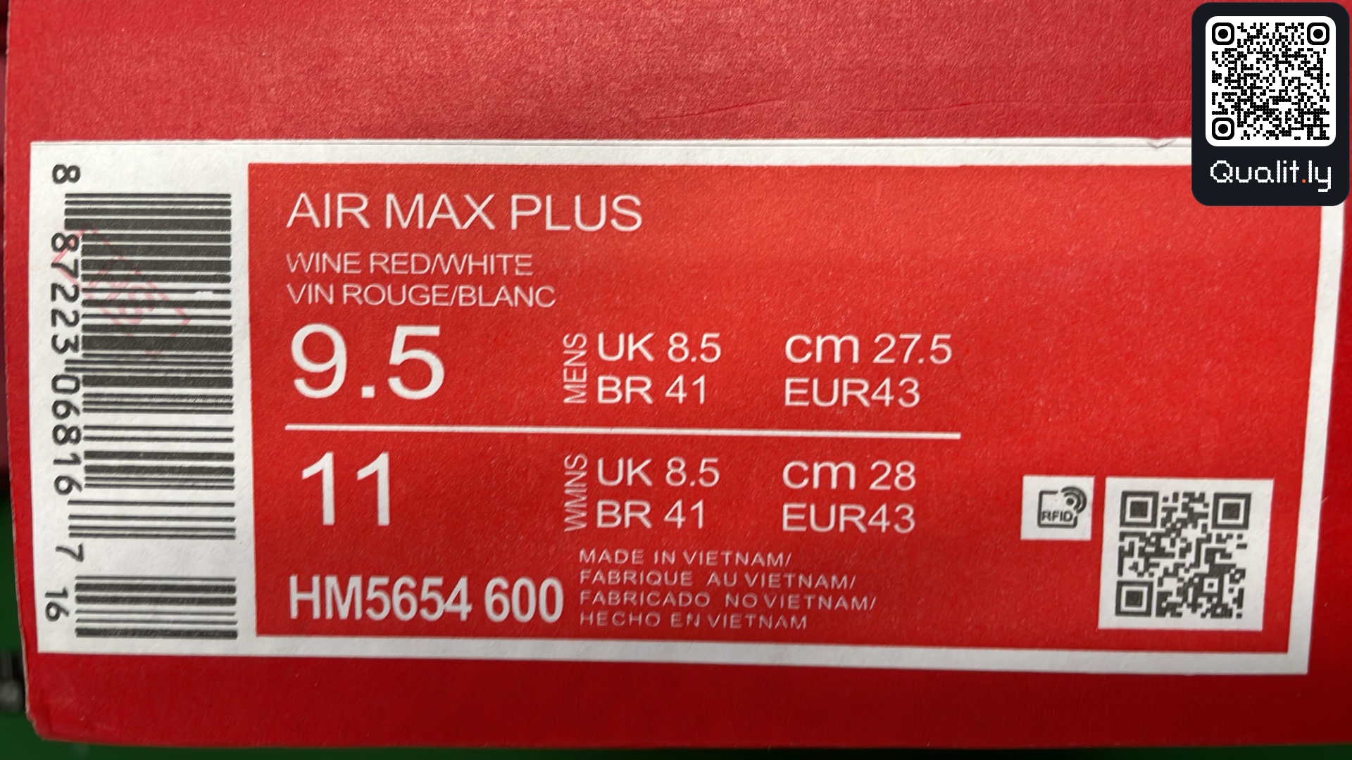 Sneakers QC photo 2 of 16