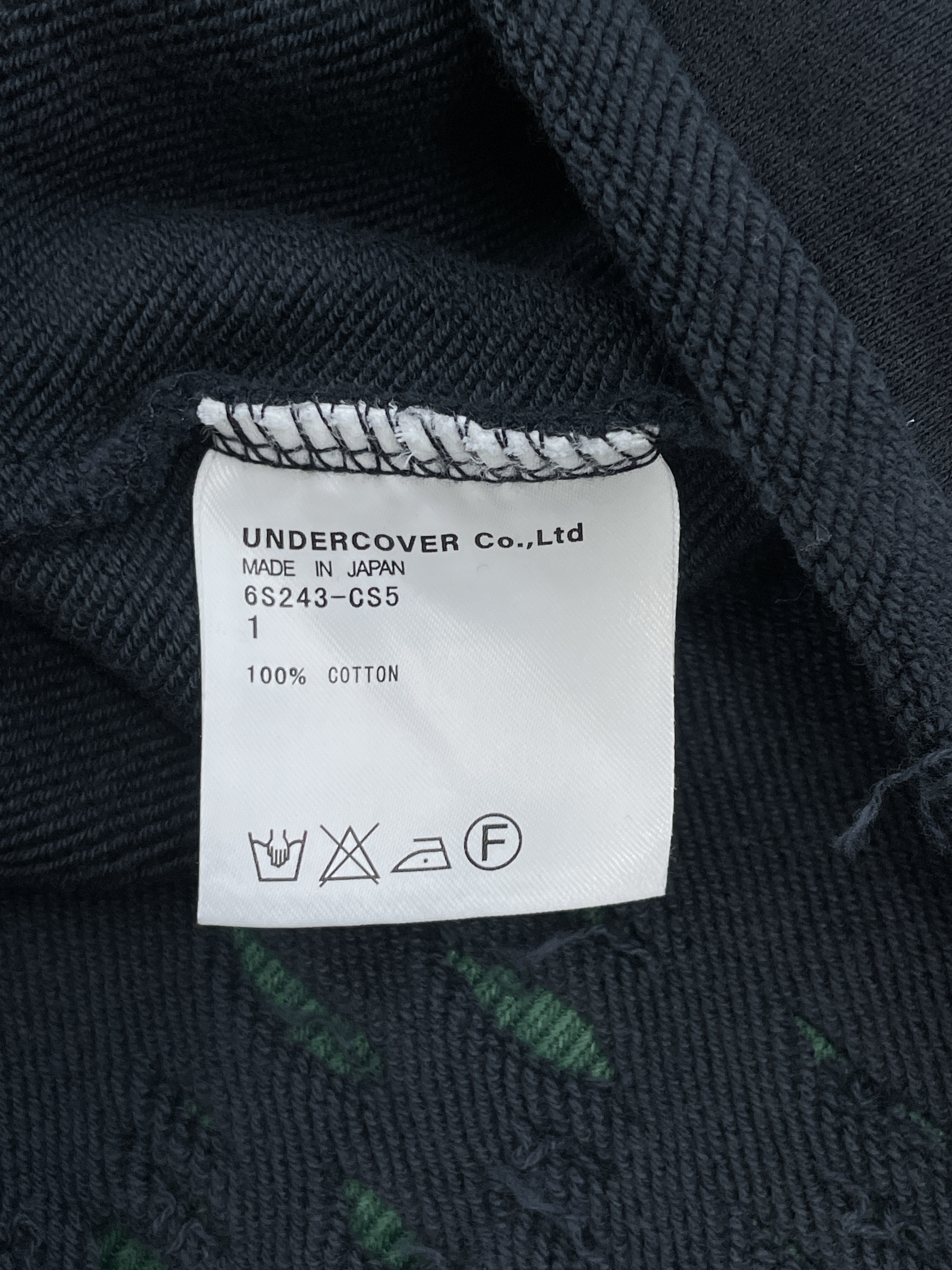 Hoodie — QC-foto 3 van 15