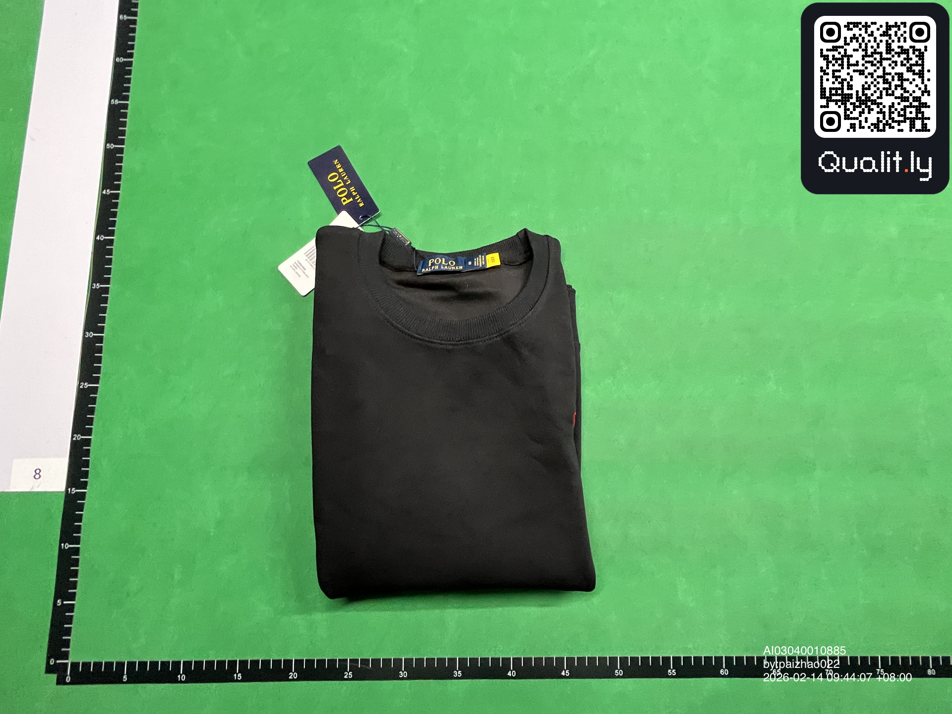 Sweatshirt QC photo 1 of 42
