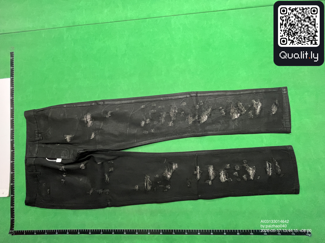 牛仔裤 QC 照片 2 / 22