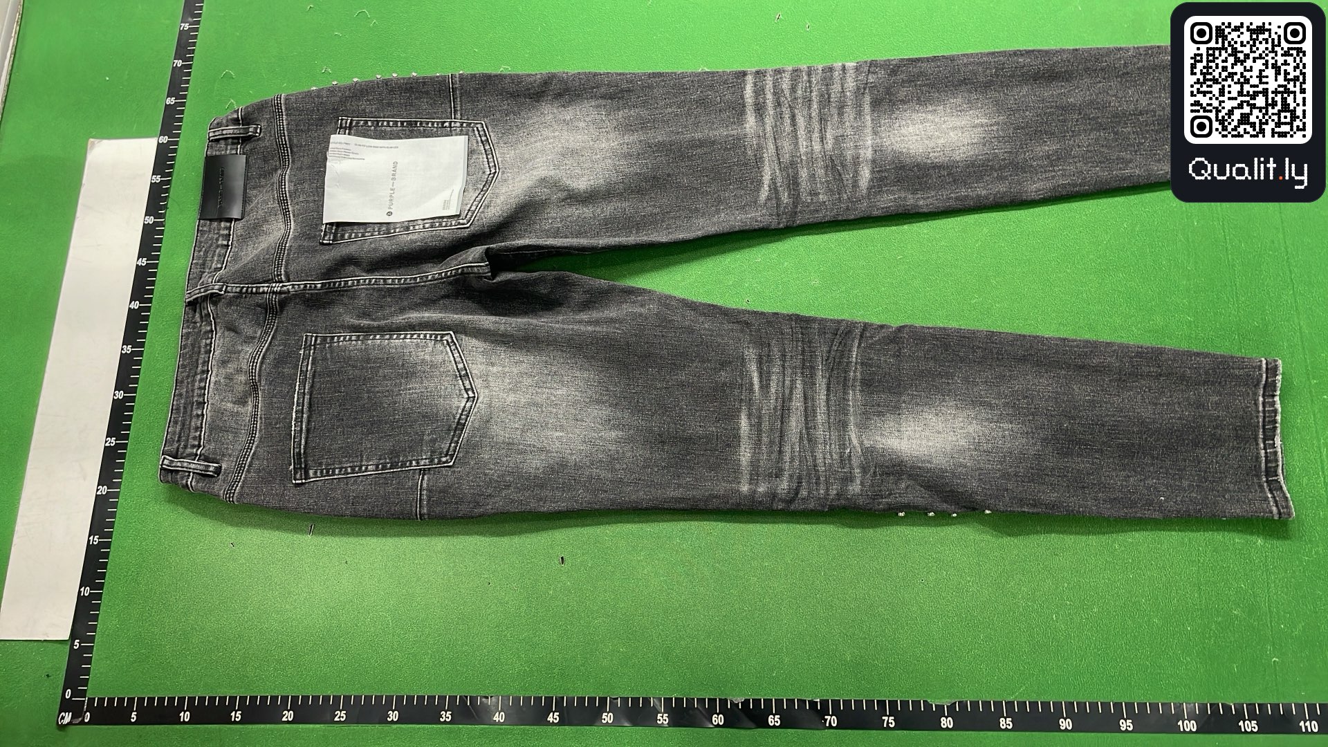 Jeans QC photo 3 of 288