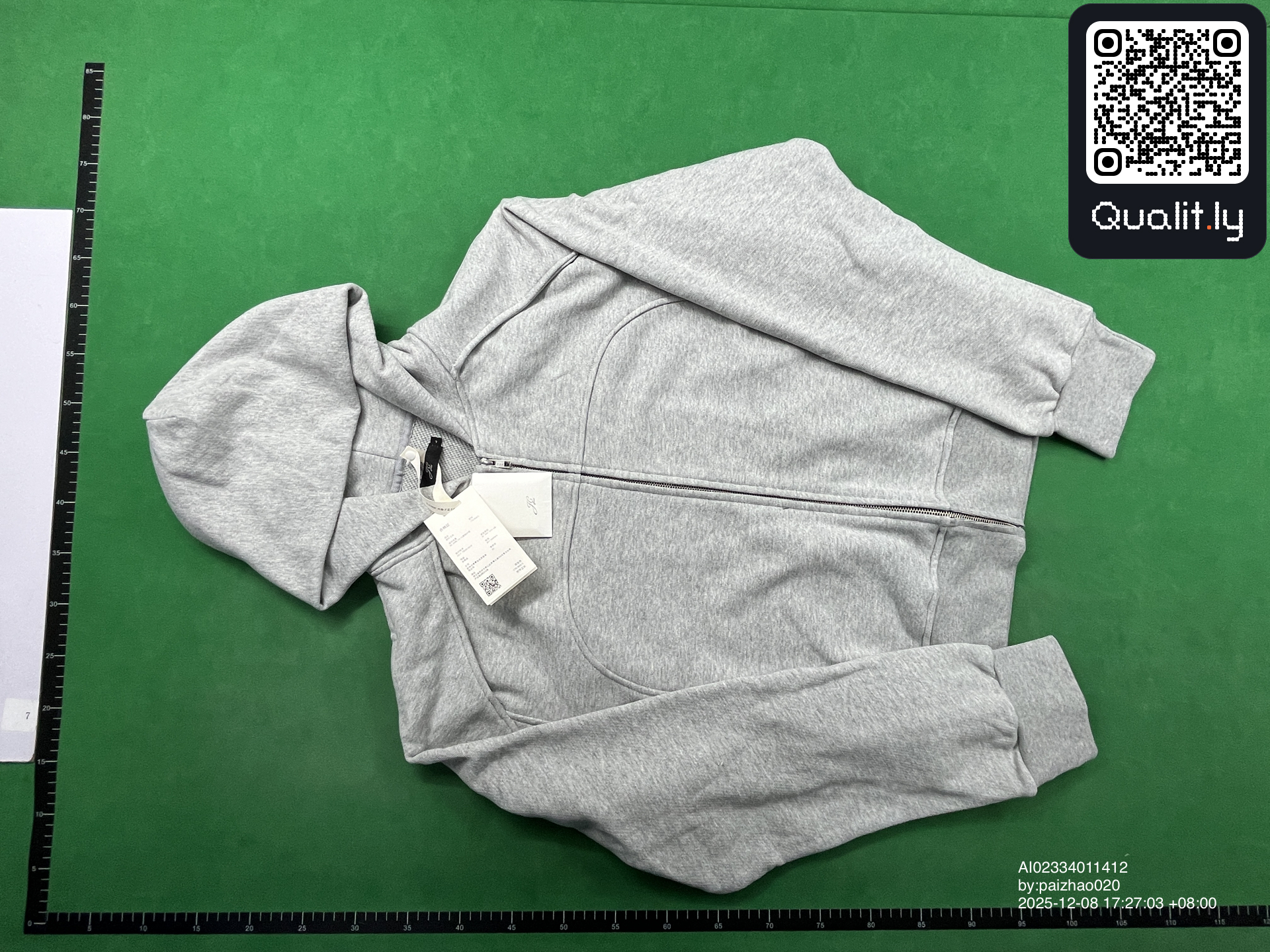 连帽卫衣 QC 照片 3 / 8