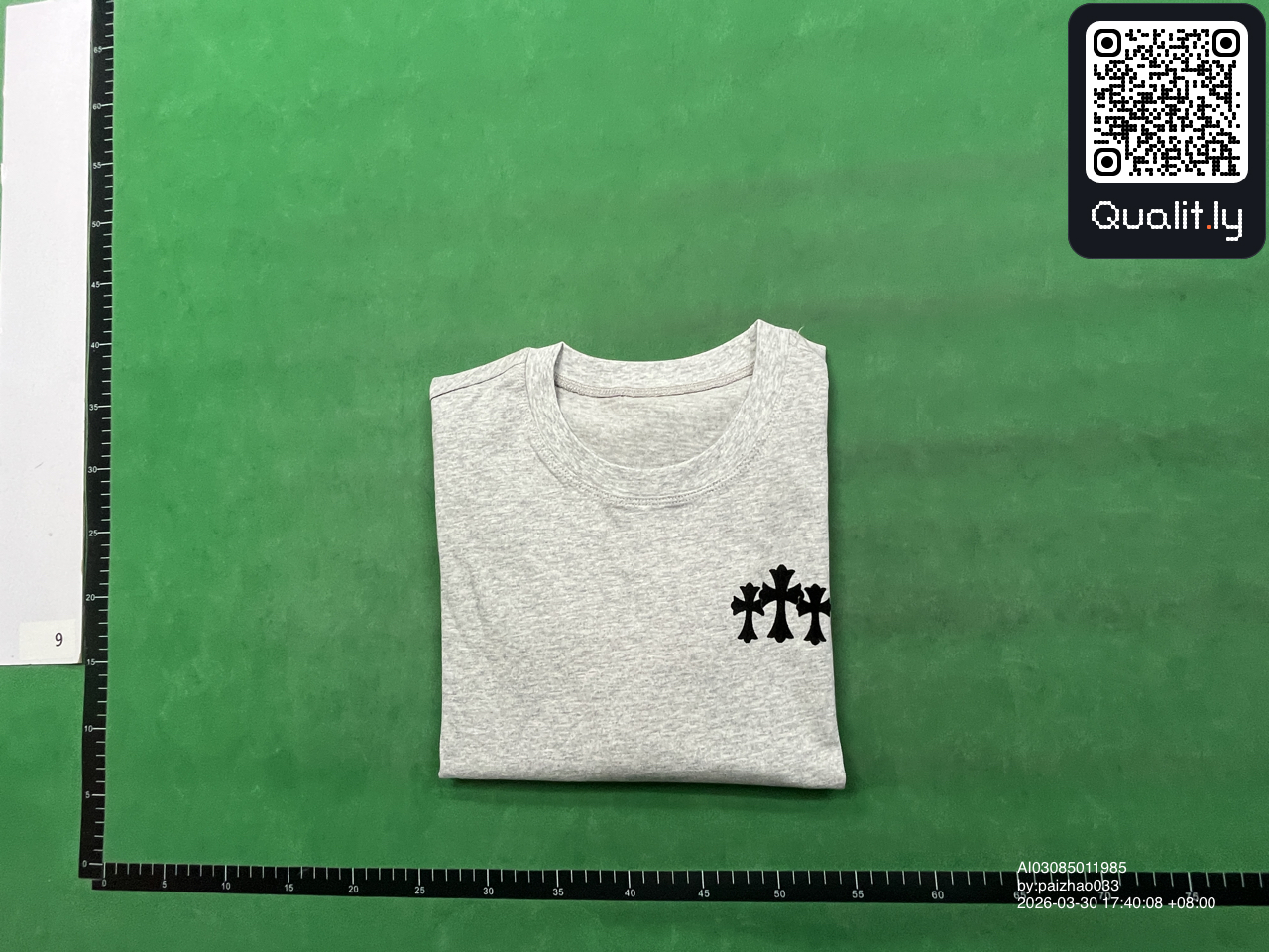 T-shirt — QC-foto 1 av 9