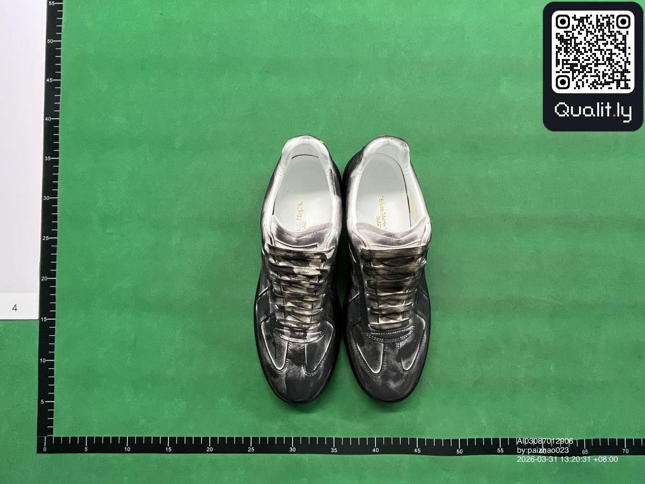 球鞋 QC 照片 1 / 12