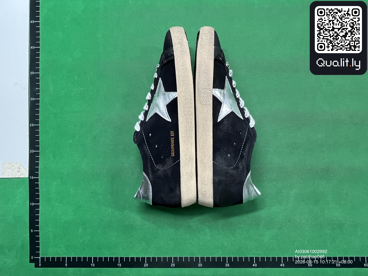 球鞋 QC 照片 2 / 6