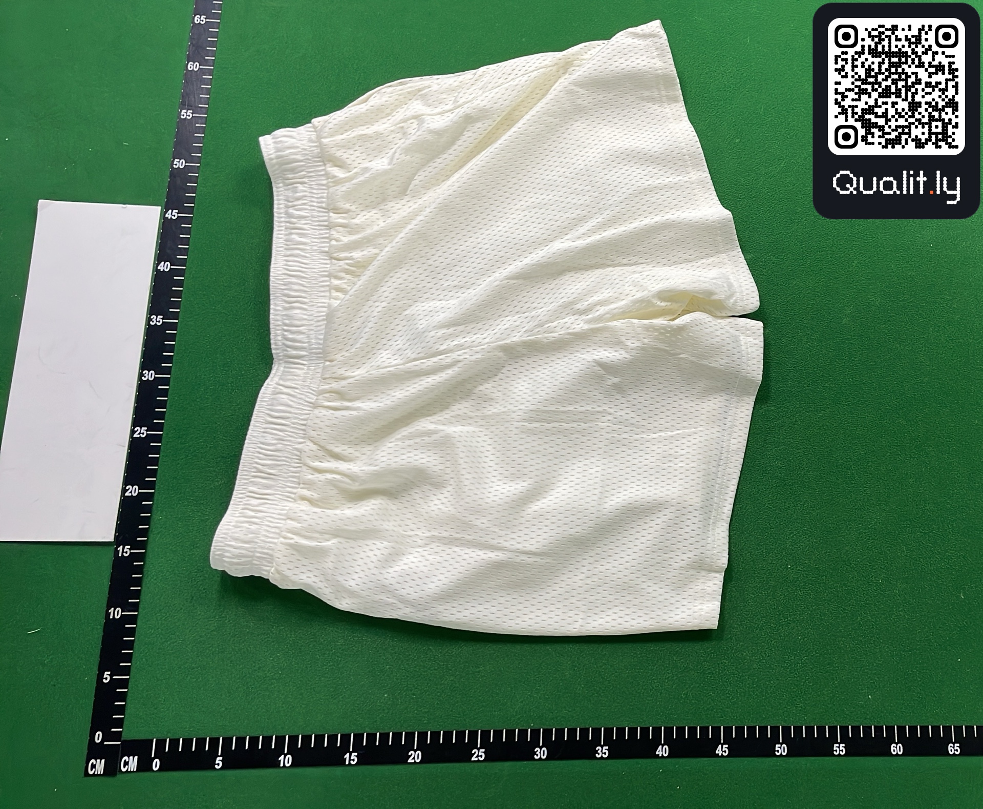 Shorts — QC-foto 3 av 4