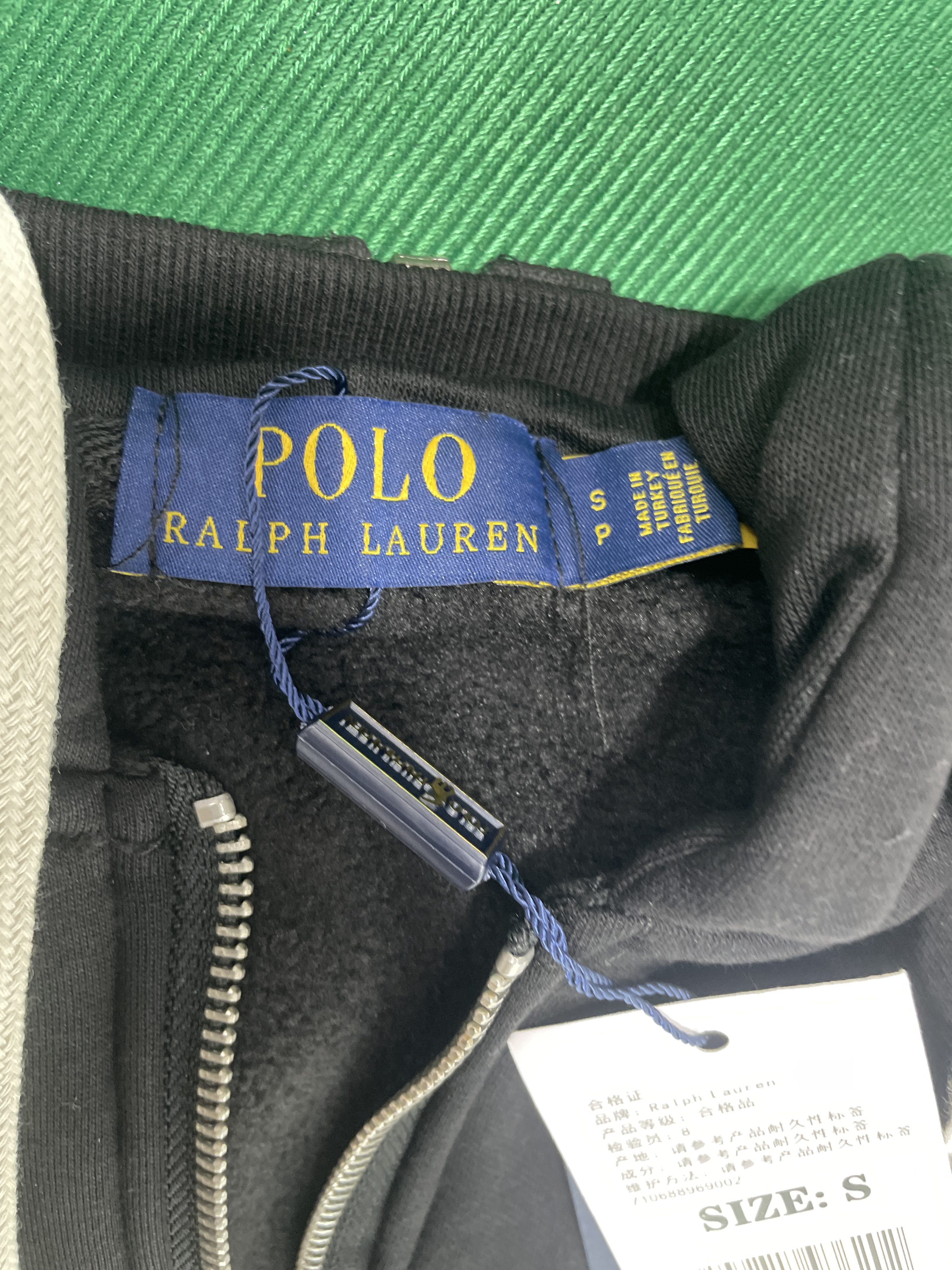 Hoodie — QC-foto 2 av 18