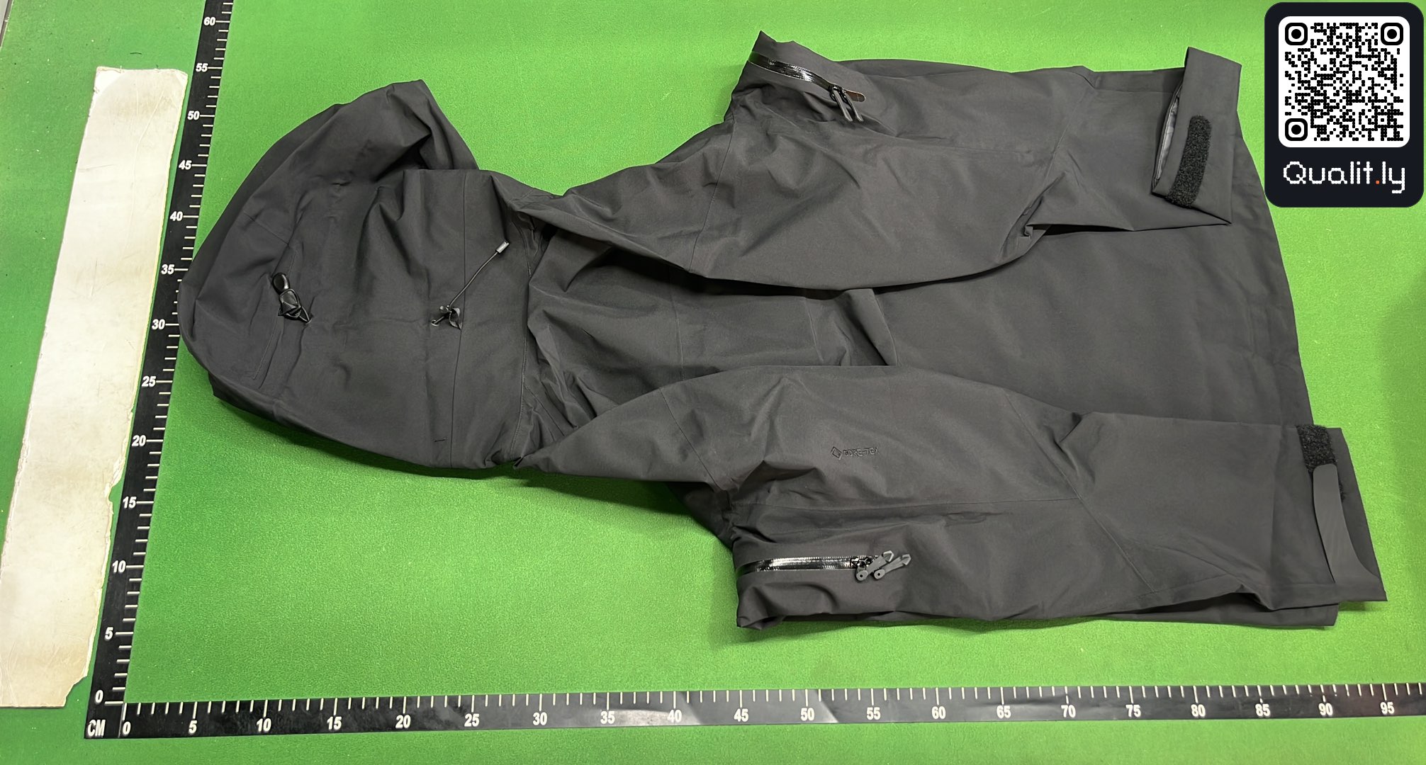 Chaqueta — foto QC 3 de 4