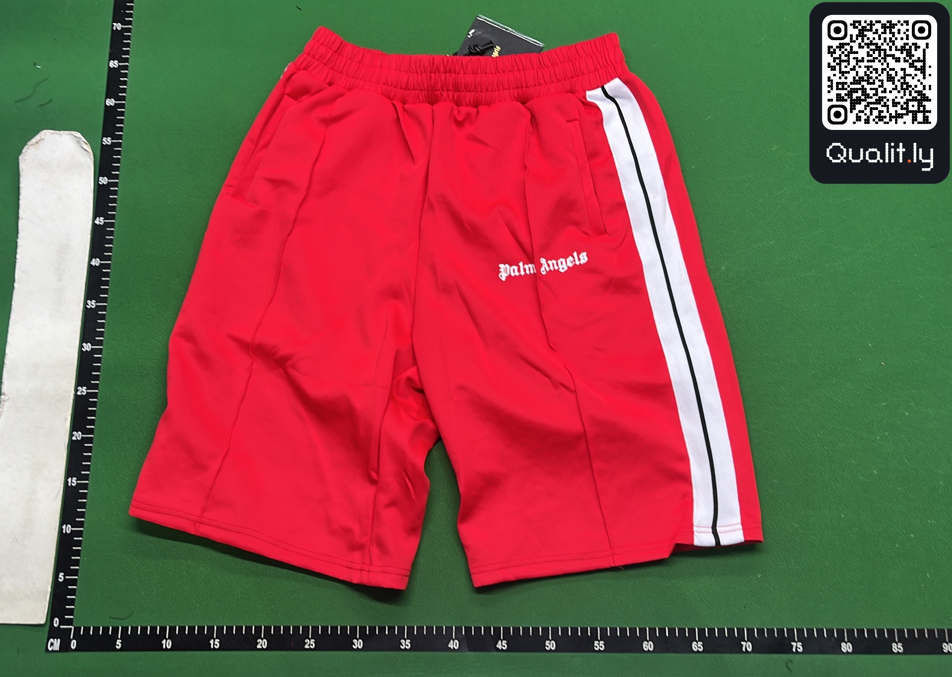 Shorts QC photo 2 of 4