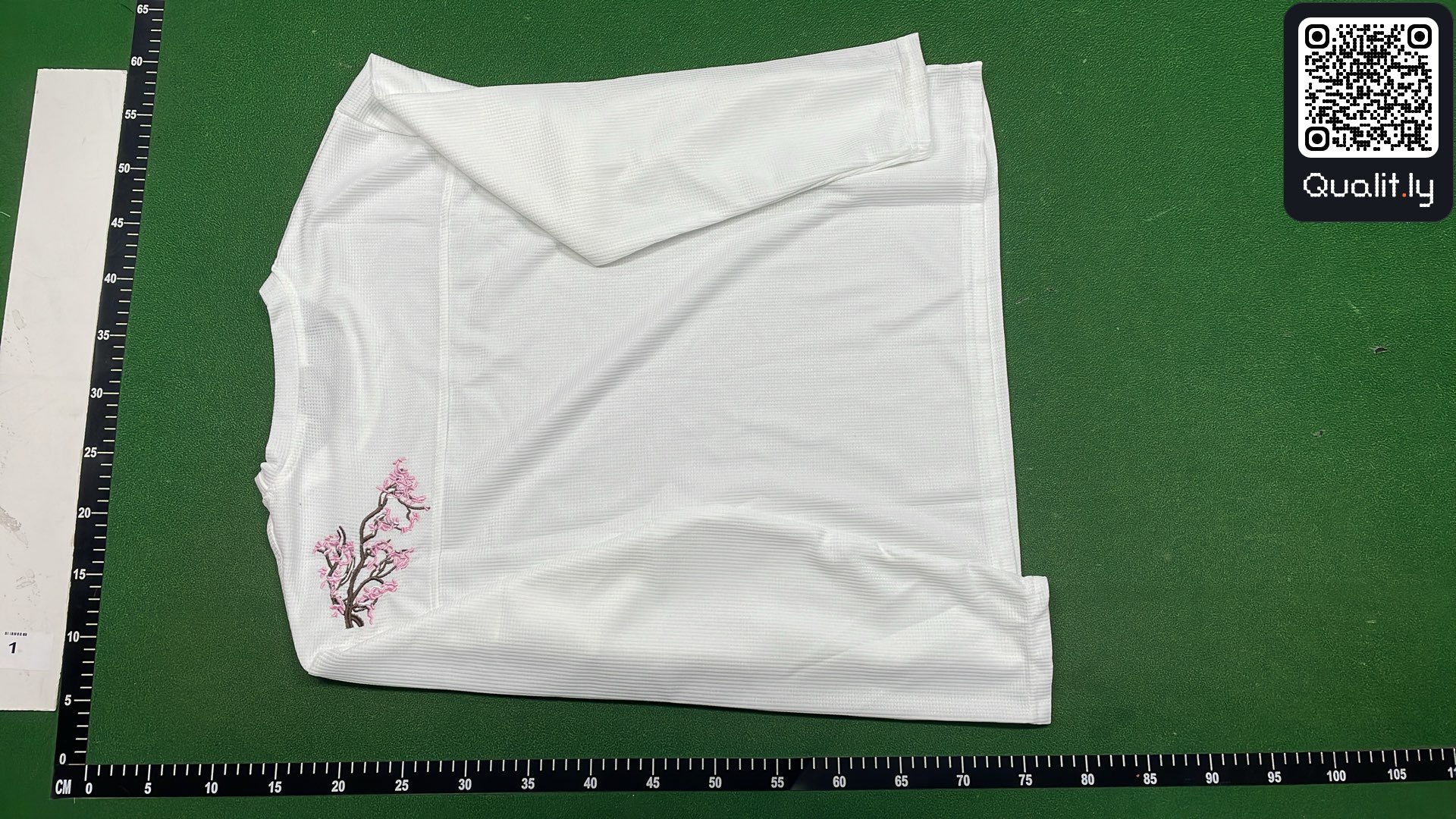 T-shirt QC photo 3 of 12