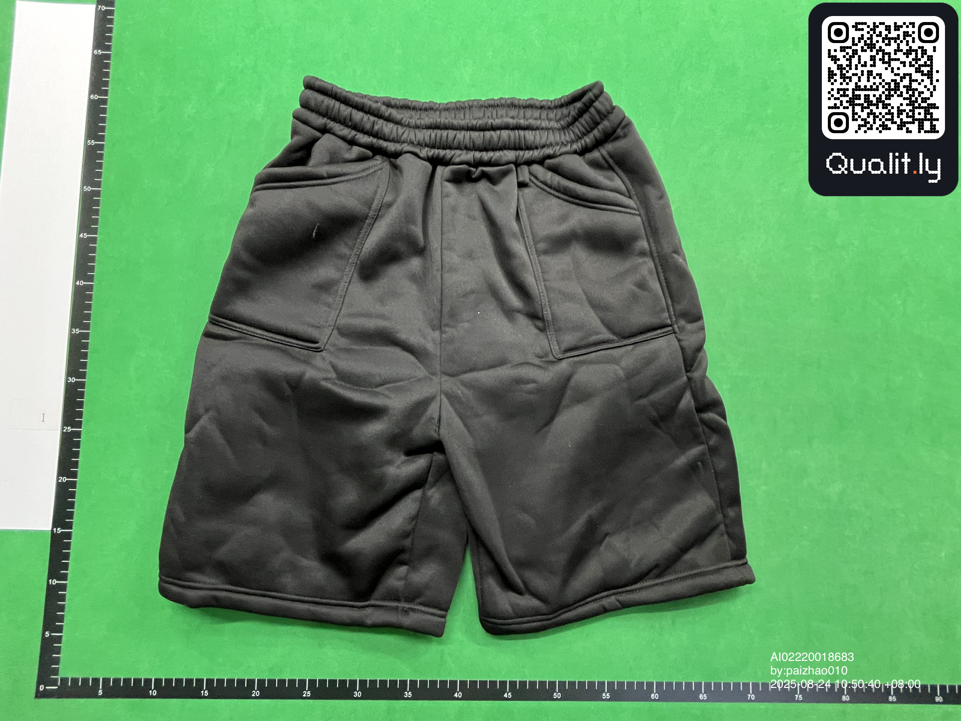 Shorts — QC-Foto 3 von 4